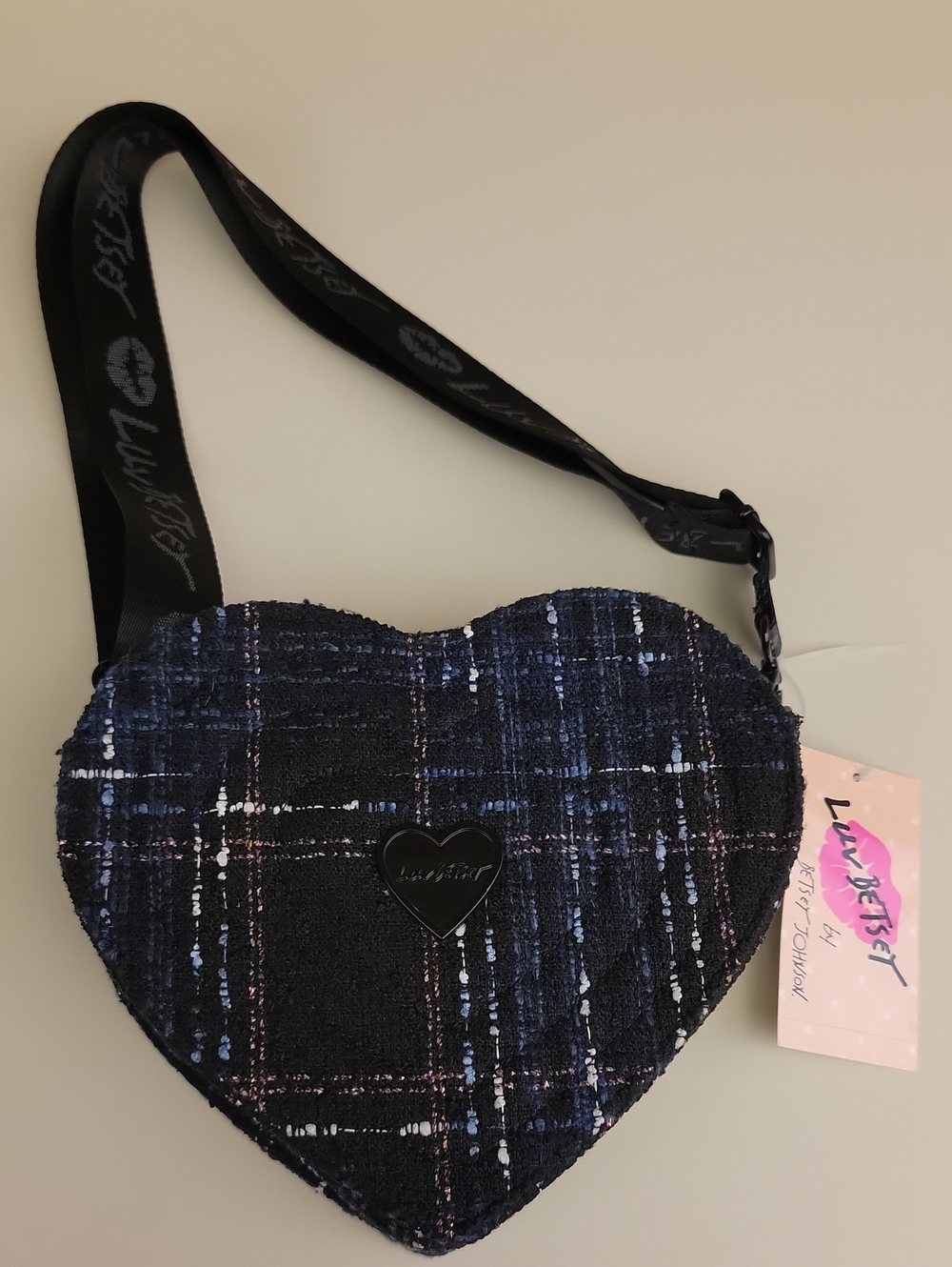 BETSY JOHNSON TWEED HEART SHAPED- CROSSBODY BAG NWT